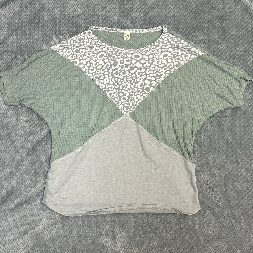 7th Ray Top Women's Size M Color Block Short Sleeve Shirt Art To Wear Blouse